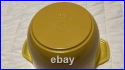 Staub Cast Iron 1.5 qt, Petite French Oven, Citron