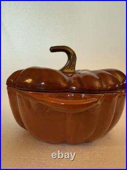 Staub Enameled Cast Iron Pumpkin Cocotte 24cm 3.5 Qt Dutch Oven Cinnamon France