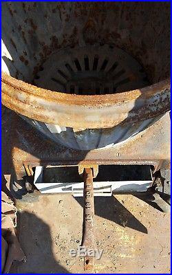 US Army Cannon Heater #20 Wood/Coal Potbelly Stove Cast Iron