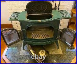 VERMONT CASTING WOOD STOVE DEFIANT 1912 Excellent Condition Top of the Line