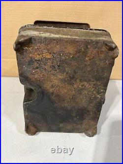 VINTAGE CAST IRON SAD IRON UNION HEATER STOVE GARDNER NOT Tested