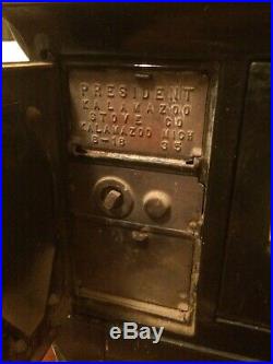 VINTAGE CAST IRON WOOD COOK STOVE. MADE BY KALAMAZOO STOVE CO. Local PU