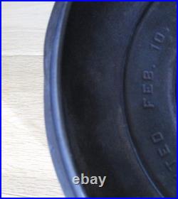 VINTAGE GRISWOLD No 8 CAST IRON TITE-TOP DUTCH OVEN #833 WITH LID