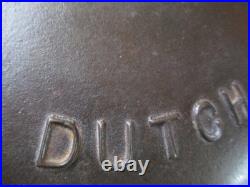 VINTAGE GRISWOLD No 8 CAST IRON TITE-TOP DUTCH OVEN #833 WITH LID