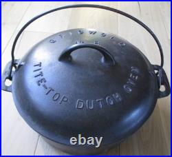 VINTAGE GRISWOLD No 8 CAST IRON TITE-TOP DUTCH OVEN #833 WITH LID