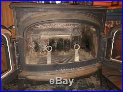 Vermont Castings Defiant Encore cast iron wood stove, glass doors, top loading