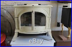 Vermont Castings Defiant Freestanding Wood Stove Heating Fireplace in Biscuit