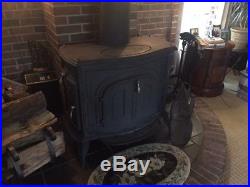 Vermont casting defiant wood stove