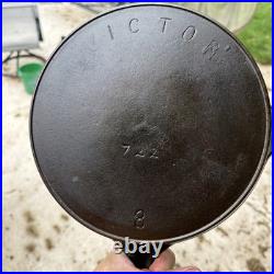 Victor Griswold No. 8 Cast Iron Skillet 722 withHeat Ring Fry Pan Very Nice