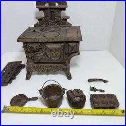 Vintage 12 Crescent Cast Iron Stove Salesman Sample and Accessories Muffin Tin