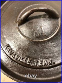 Vintage #12 Knox Stove works cast iron bean pot, kettle. Knoxville Tenn. WithLid