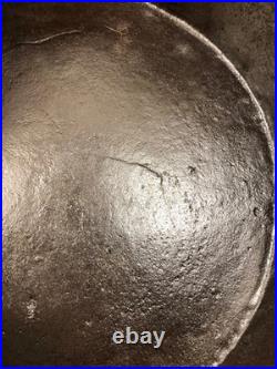 Vintage #12 Knox Stove works cast iron bean pot, kettle. Knoxville Tenn. WithLid
