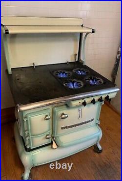 Vintage 1920s Glenwood cast iron stove