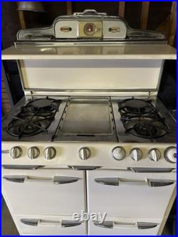 Vintage 1950s O'Keefe & Merritt Gas Stove 4 Burner with Griddle & Grillevator