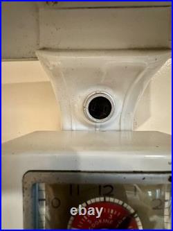 Vintage 1950s O'Keefe & Merritt Gas Stove 4 Burner with Griddle & Grillevator