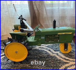Vintage 4010 Diesel John Deere Traveling Lawn Sprinkler Tractor Die-Cast Iron