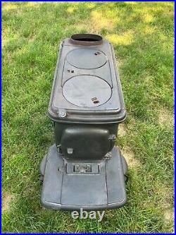 Vintage 8.25 Beechwood Windsor Montgomery Ward and Co Cast Iron Wood Stove