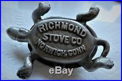 Vintage Cast Iron Match Holder Turtle Richmond Stove Co Norwich Ct (original)