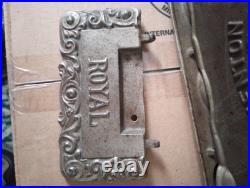 Vintage Cast Iron Royal Kenton Brand Toy Salesman Sample Stove Nickel Plate