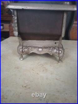 Vintage Cast Iron Royal Kenton Brand Toy Salesman Sample Stove Nickel Plate