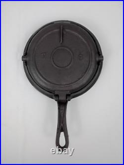 Vintage Cast Iron Waffle Maker Detroit Stove Works 1890's Size 7/8 Restored