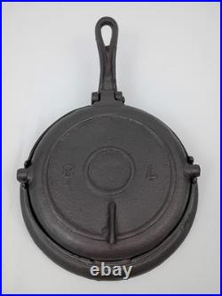 Vintage Cast Iron Waffle Maker Detroit Stove Works 1890's Size 7/8 Restored