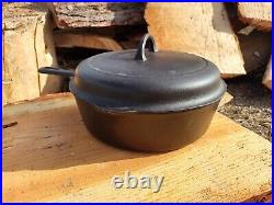 Vintage Circa 1940s Griswold Cast Iron Chicken Fryer No. 8 With Lid