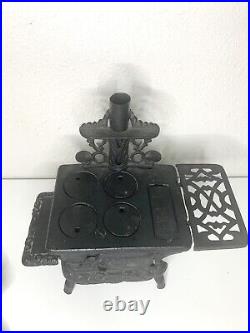 Vintage Crescent Cast Iron Miniature Stove withACCESORIES + Box