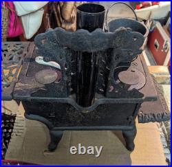 Vintage Crescent Salesmens Sample Large 10 Miniature Cast Iron Cook Stove