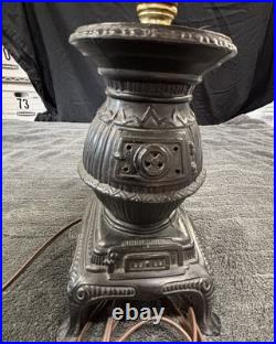 Vintage Currier and Ives Cast Iron Stove Electric Table Lamp Milk Glass Black