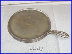 Vintage Erie Pre-Griswold Cast Iron Griddle #8 with Scoop Handle No Pattern Number