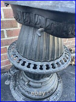 Vintage Floyd Wells & Co Royersford Pa Pot Belly Stove Daisy No. 10 Cast Iron