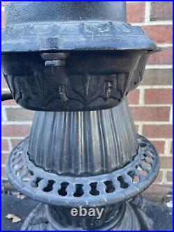 Vintage Floyd Wells & Co Royersford Pa Pot Belly Stove Daisy No. 10 Cast Iron