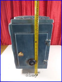 Vintage French Enamelled Cast Iron Stove