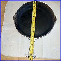 Vintage GRISWOLD Aluminum Cast Iron Skillet No. 8 WITH LID