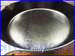 Vintage GRISWOLD Cast Iron SKILLET Frying Pan # 8 LARGE BLOCK LOGO Ironspoon