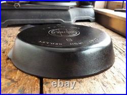Vintage GRISWOLD Cast Iron SKILLET Frying Pan # 9 LARGE BLOCK LOGO Ironspoon
