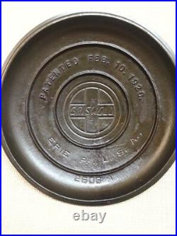 Vintage Griswold Cast Iron #6 Cast Iron Dutch Oven Slant Logo Lid Cover Vintage Griswold Cast Iron #6 Cast Iron Dutch Oven Slant Logo Lid Cover