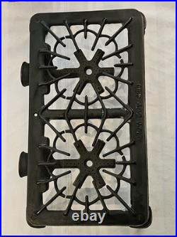 Vintage Griswold No. 402 Cast Iron Dual Burner Camp Stove excellent. Free ship