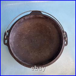 Vintage Hammered 10 Cast Iron Dutch Oven Unmarked with Lid