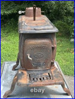 Vintage Log Wood Cast Iron Wood Burning Stove & Chimney Pipes Damper 32 Cooker Vintage Log Wood Cast Iron Wood Burning Stove & Chimney Pipes Damper 32 Cooker
