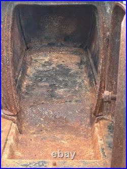Vintage Log Wood Cast Iron Wood Burning Stove & Chimney Pipes Damper 32 Cooker Vintage Log Wood Cast Iron Wood Burning Stove & Chimney Pipes Damper 32 Cooker