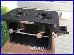 Vintage MCM E-Z-EST WAY MASCOT 2-BURNER KEROSENE STOVE 6 G PARLOR CAMP BLACK