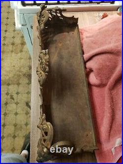 Vintage Old Man Winter Stove Legs Feet Base Salvage Cast Iron