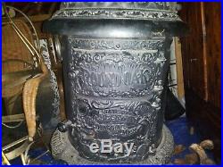 Vintage Ornate Round Oak Cast Iron Stove P. D. Beckwith Model D16
