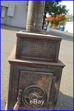 Vintage REGENCY Cast Iron Wood Burning Stove made in Taiwan. Pickup Only