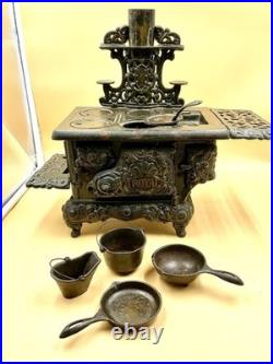 Vintage Royal Kenton Salesman Sample Child Cast Iron Stove