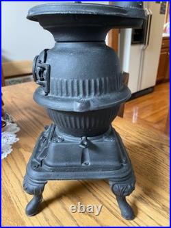 Vintage Spark Cast Iron Pot Belly Stove Small Salesman Sample No Lid Lifter