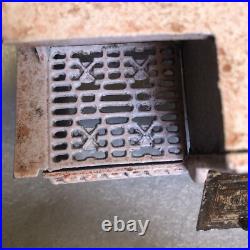 Vintage Toy Roper stove cast iron by Arcade Doll House C 1925 Old Vintage Toy Roper stove cast iron by Arcade Doll House C 1925 Old