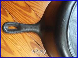 Vintage Unknown Maker Cast Iron Chicken Fryer 8